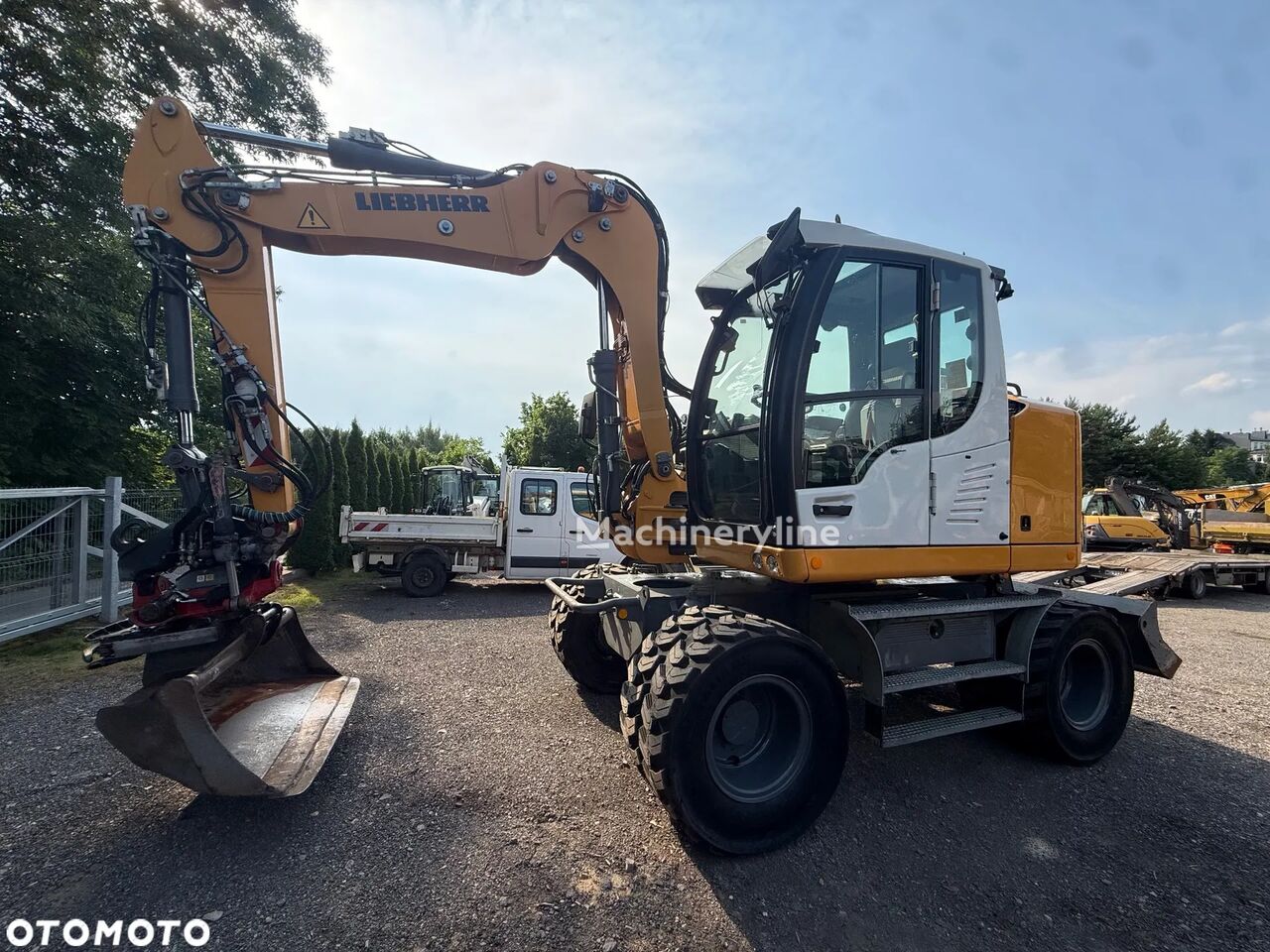 2018 Liebherr 912, 10.400 mth, Import Auf Lager in der EU — Foto 1 | AMECAR 2018 Liebherr 912, 10.400 mth, Import Auf Lager in der EU — Foto 1