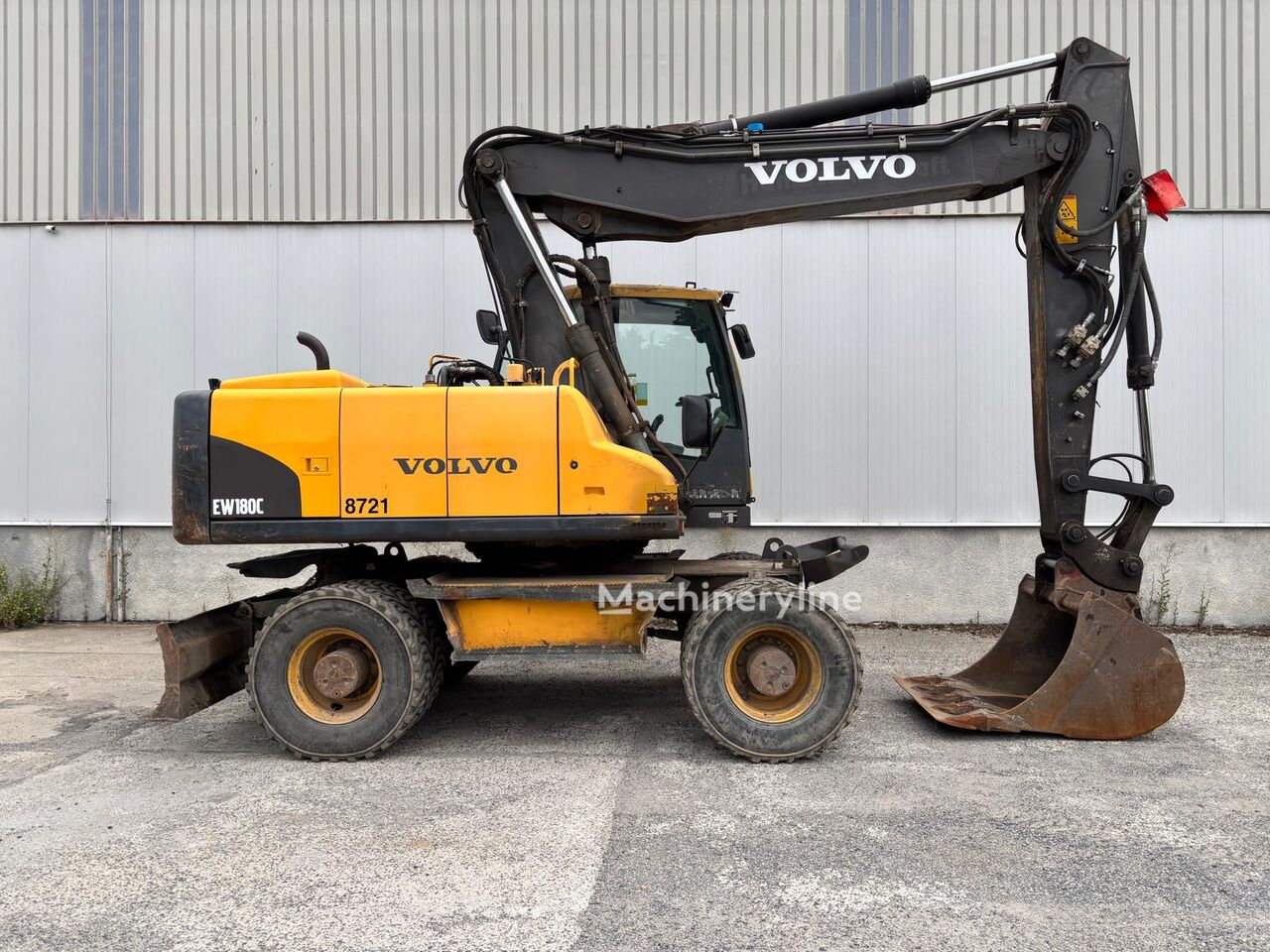2011 Volvo EW, 14.170 mth, Import Auf Lager in der EU — Foto 1