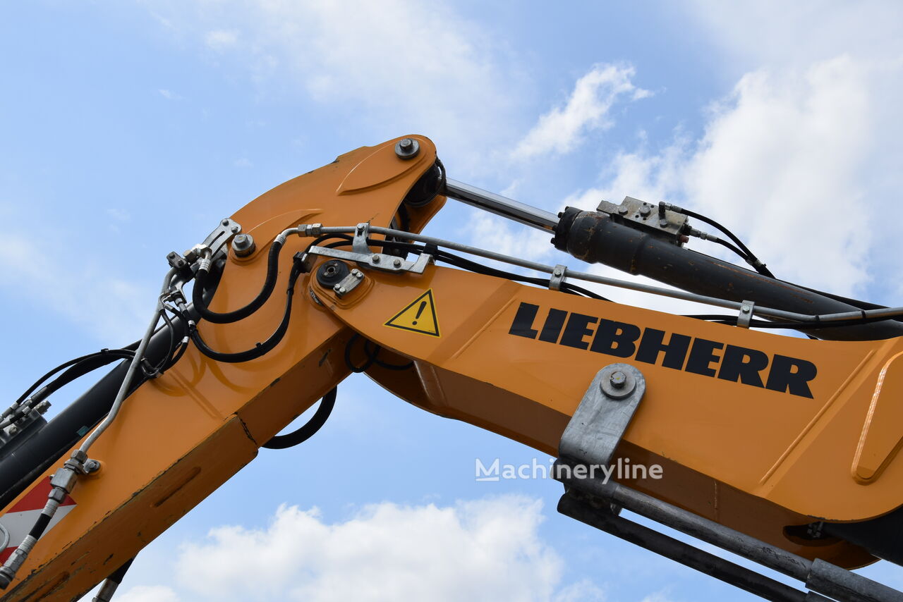 2017 Liebherr A910, 6.968 mth, Import Auf Lager in der EU — Foto 13 z 16