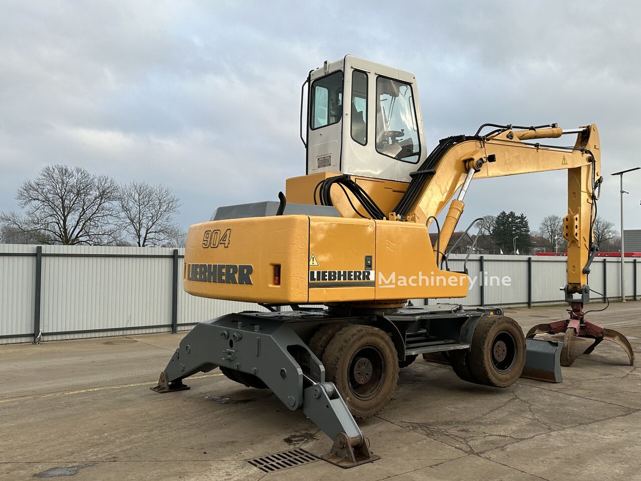 2001 Liebherr A904, 11.500 mth, Import Auf Lager in der EU — Foto 2 z 10