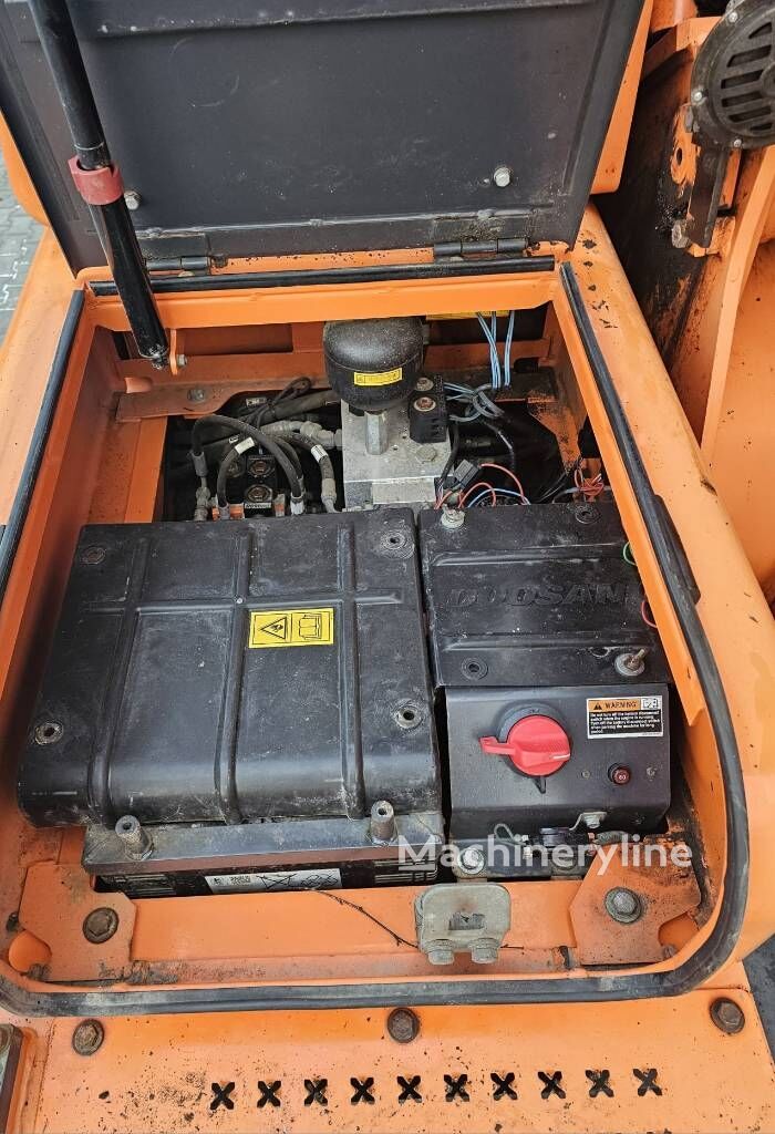 2012 Doosan DX, 11.287 mth, Import Auf Lager in der EU — Foto 15 z 15