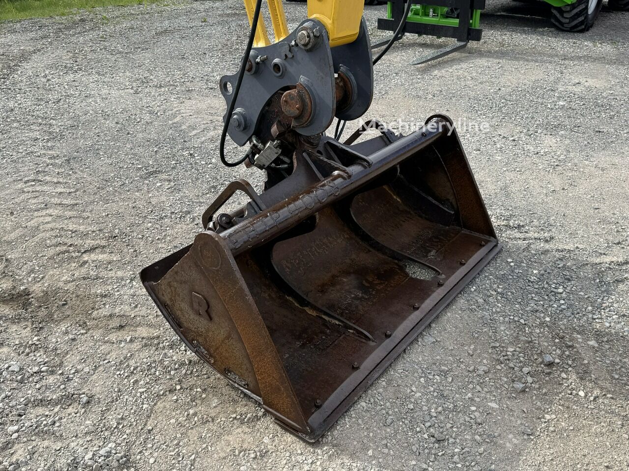 2009 Komatsu PW, Import Auf Lager in der EU — Foto 5 z 16