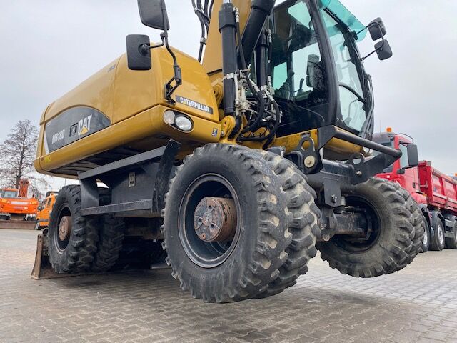 2012 Caterpillar, 10.552 mth, Import Auf Lager in der EU — Foto 8 z 16