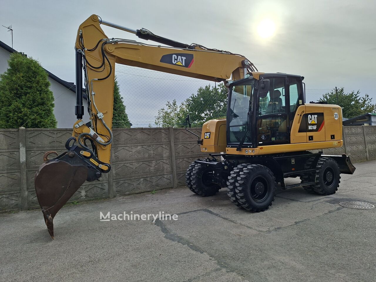 2019 Caterpillar M316F, 8.300 mth, Import Auf Lager in der EU — Foto 1