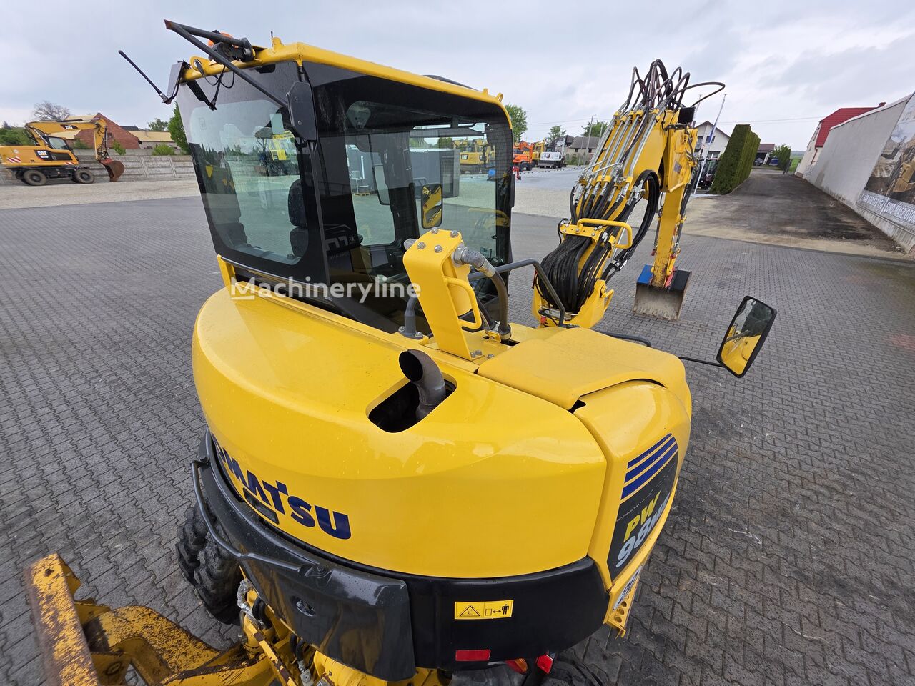2017 Komatsu PW, Import Auf Lager in der EU — Foto 14 z 16