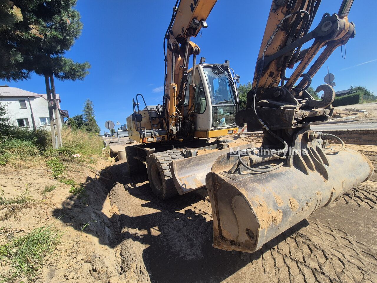 2004 Liebherr, 19.000 mth, Import Auf Lager in der EU — Foto 4 z 4