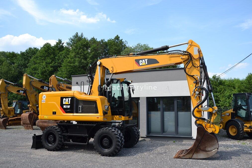 2016 Caterpillar, 6.500 mth, Import Auf Lager in der EU — Foto 13 z 16