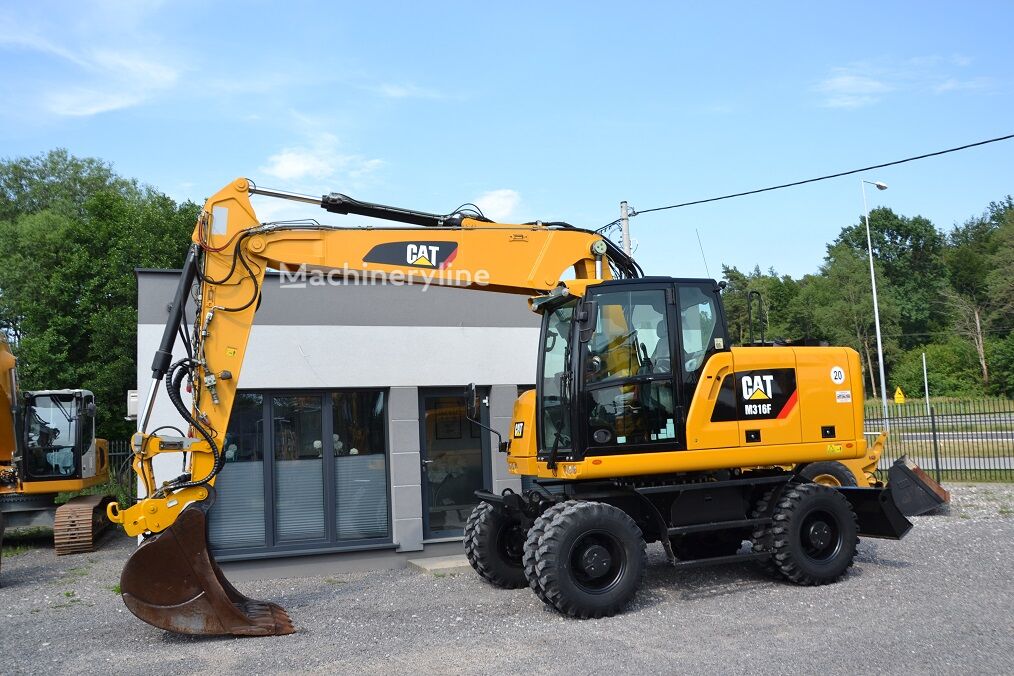 2016 Caterpillar, 6.500 mth, Import Auf Lager in der EU — Foto 3 z 16