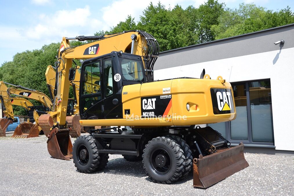 2013 Caterpillar, 12.100 mth, Import Auf Lager in der EU — Foto 6 z 16