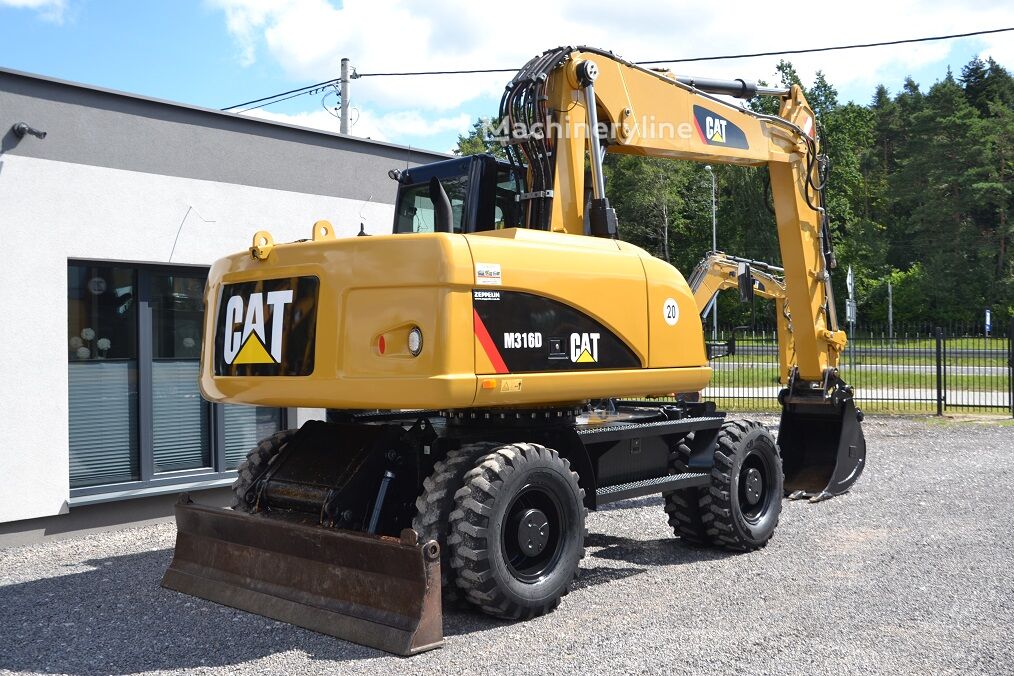 2013 Caterpillar, 7.900 mth, Import Auf Lager in der EU — Foto 10 z 16