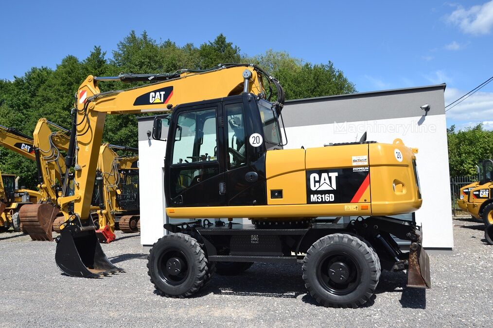 2013 Caterpillar, 7.900 mth, Import Auf Lager in der EU — Foto 5 z 16
