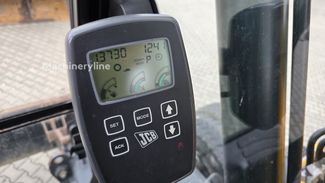 2013 JCB JS, 13.730 mth, Import Auf Lager in der EU — Foto 14 z 16