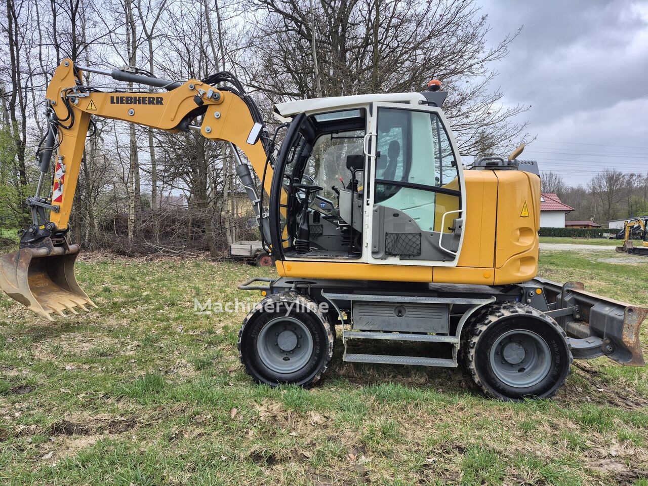 2018 Liebherr 910, Import Auf Lager in der EU — Foto 8 z 16
