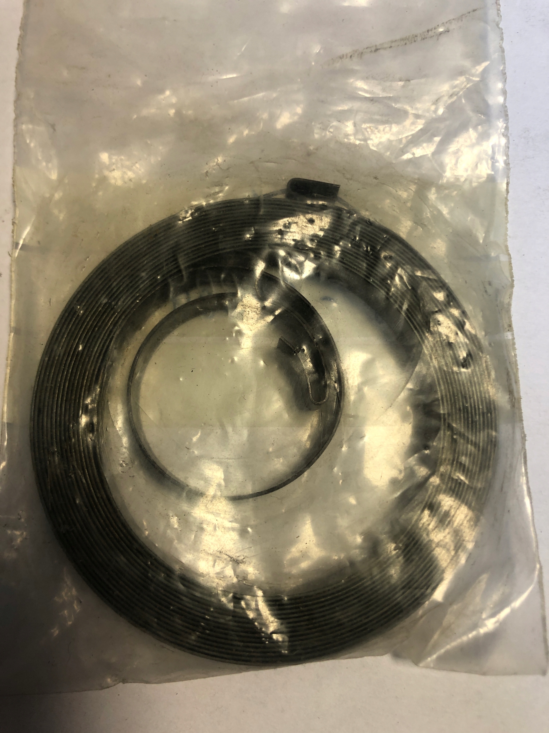 Sprezyna szarpaka TOHATSU NISSAN OE 338-05004-0, Auf Lager in der EU — Foto 1