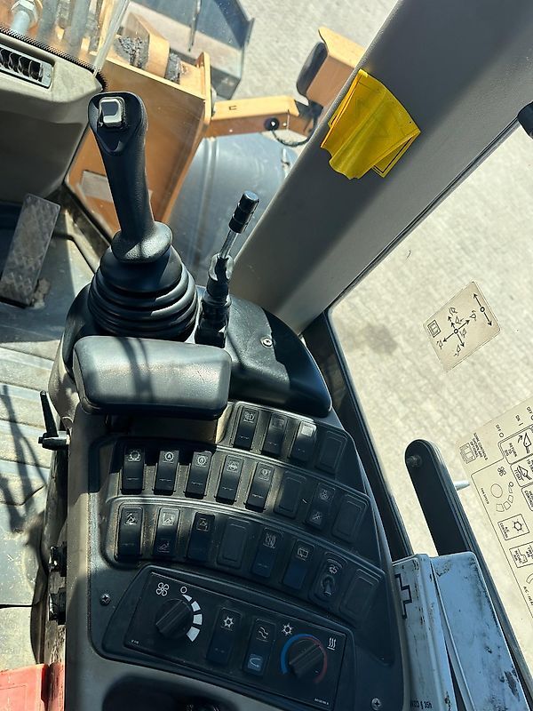 2013 Case 721, 2.900 mth, Import Auf Lager in der EU — Foto 7 z 9