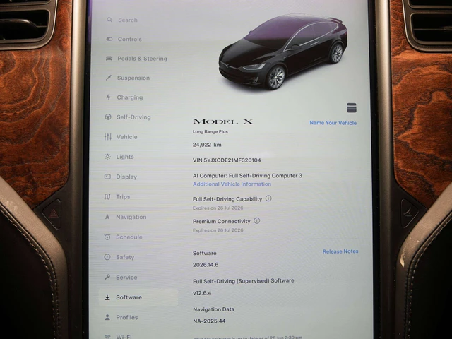 2021 Tesla Model X LONG RANGE PLUS | AUTOPILOT, schwarz, 24.922 km, Import Kanada — Foto 14 z 20