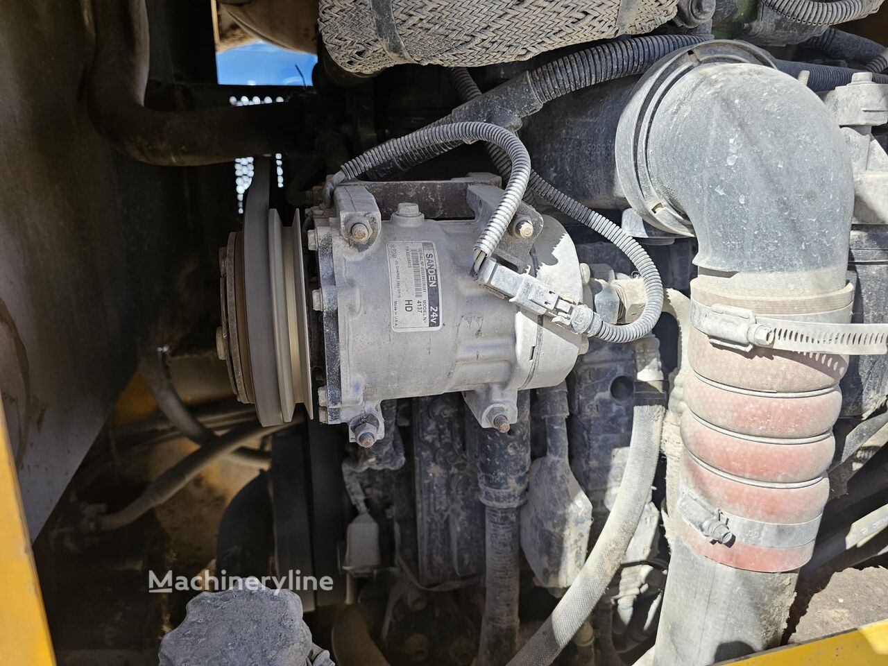 2014 JCB 437, 18.621 mth, Import Auf Lager in der EU — Foto 12 z 16