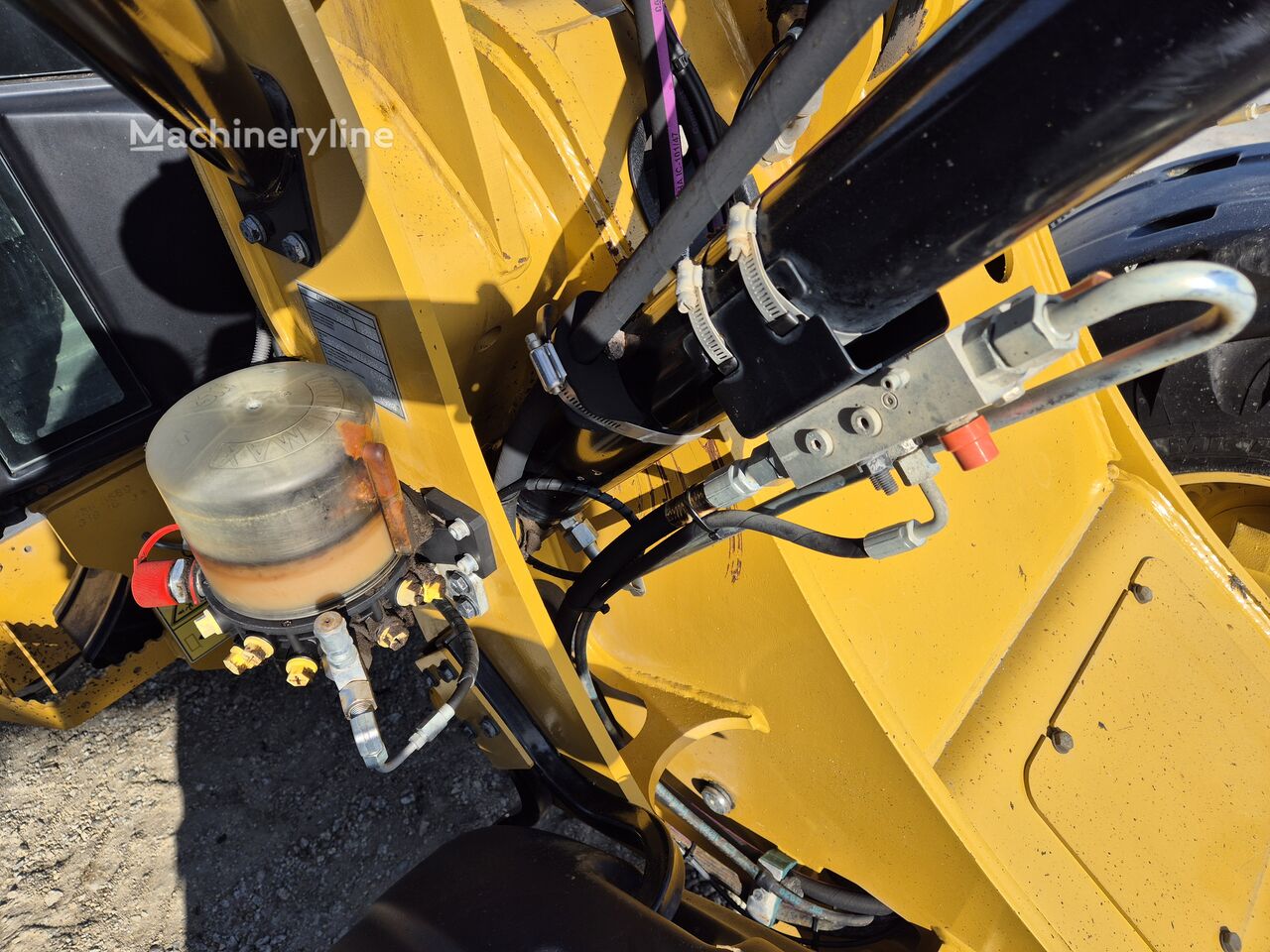 2016 Caterpillar 906M, Import Auf Lager in der EU — Foto 15 z 16