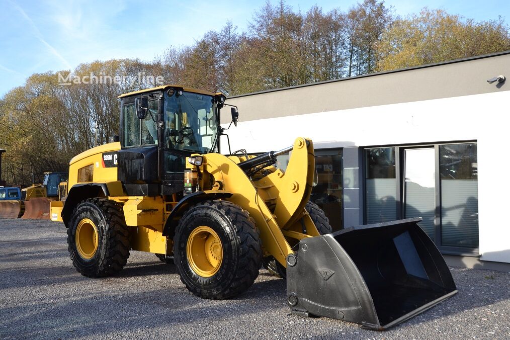 2018 Caterpillar 926, 4.900 mth, Import Auf Lager in der EU — Foto 14 z 16