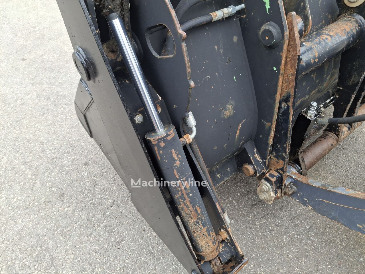 2017 Schaeff TL100, 2.135 mth, Import Auf Lager in der EU — Foto 15 z 16