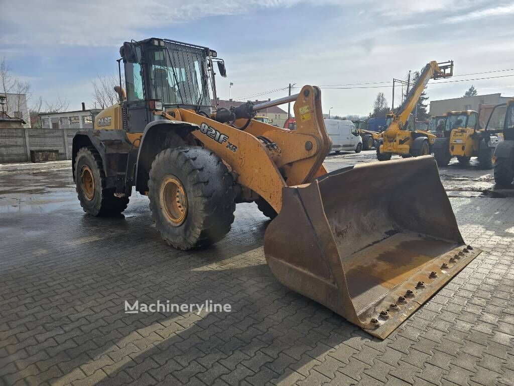 2016 Case 821F, 12.383 mth, Import Auf Lager in der EU — Foto 3 z 8