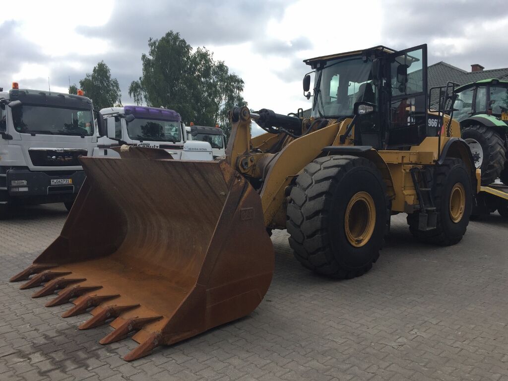 2012 Caterpillar 966, Import Auf Lager in der EU — Foto 1