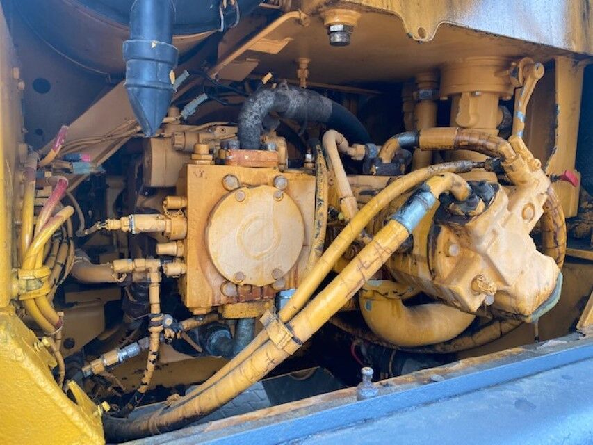 2010 Liebherr, Import Auf Lager in der EU — Foto 15 z 15