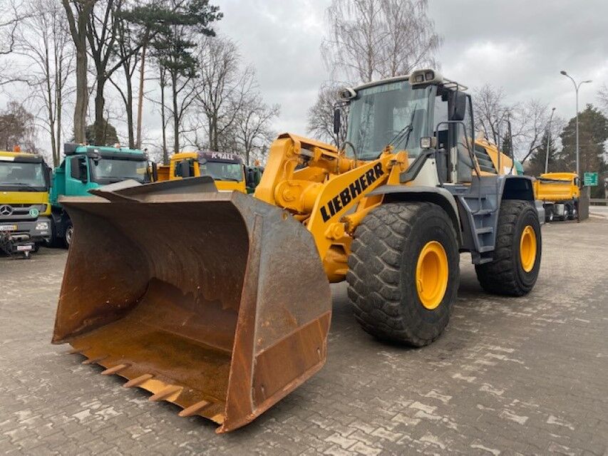 2010 Liebherr, Import Auf Lager in der EU — Foto 3 z 15