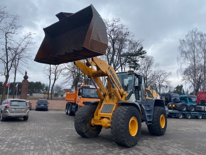 2010 Liebherr, Import Auf Lager in der EU — Foto 7 z 15