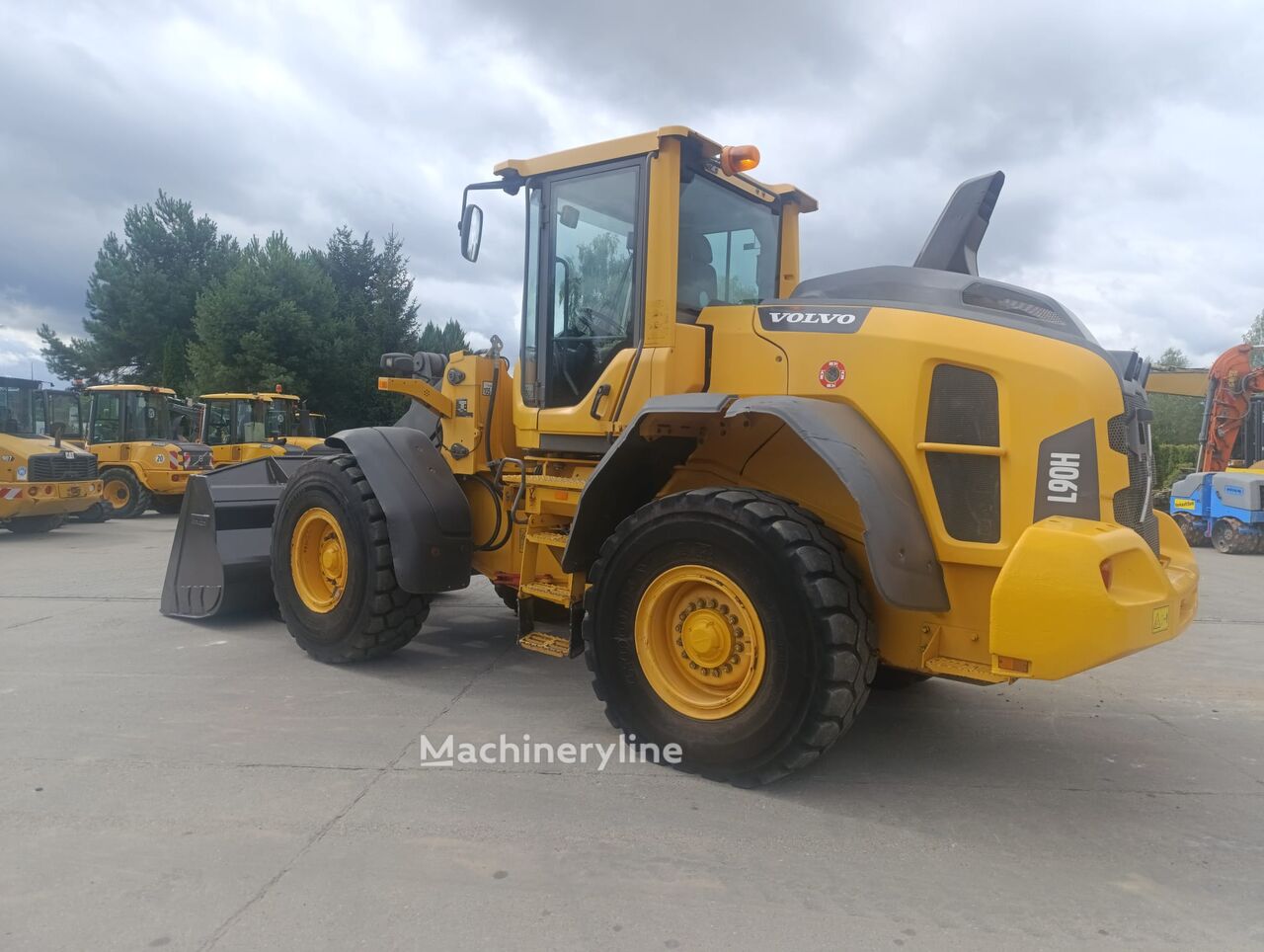 2015 Volvo L90H, 10.865 mth, Import Auf Lager in der EU — Foto 3 z 4