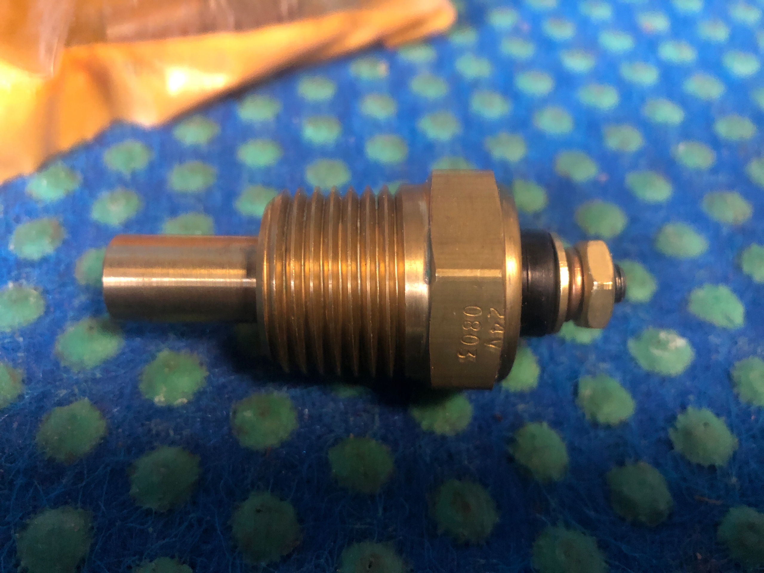 Mosiezny senzor temperatury 24 V o dlugosci 53,85 mm CAT 5L-7442, Auf Lager in der EU — Foto 1