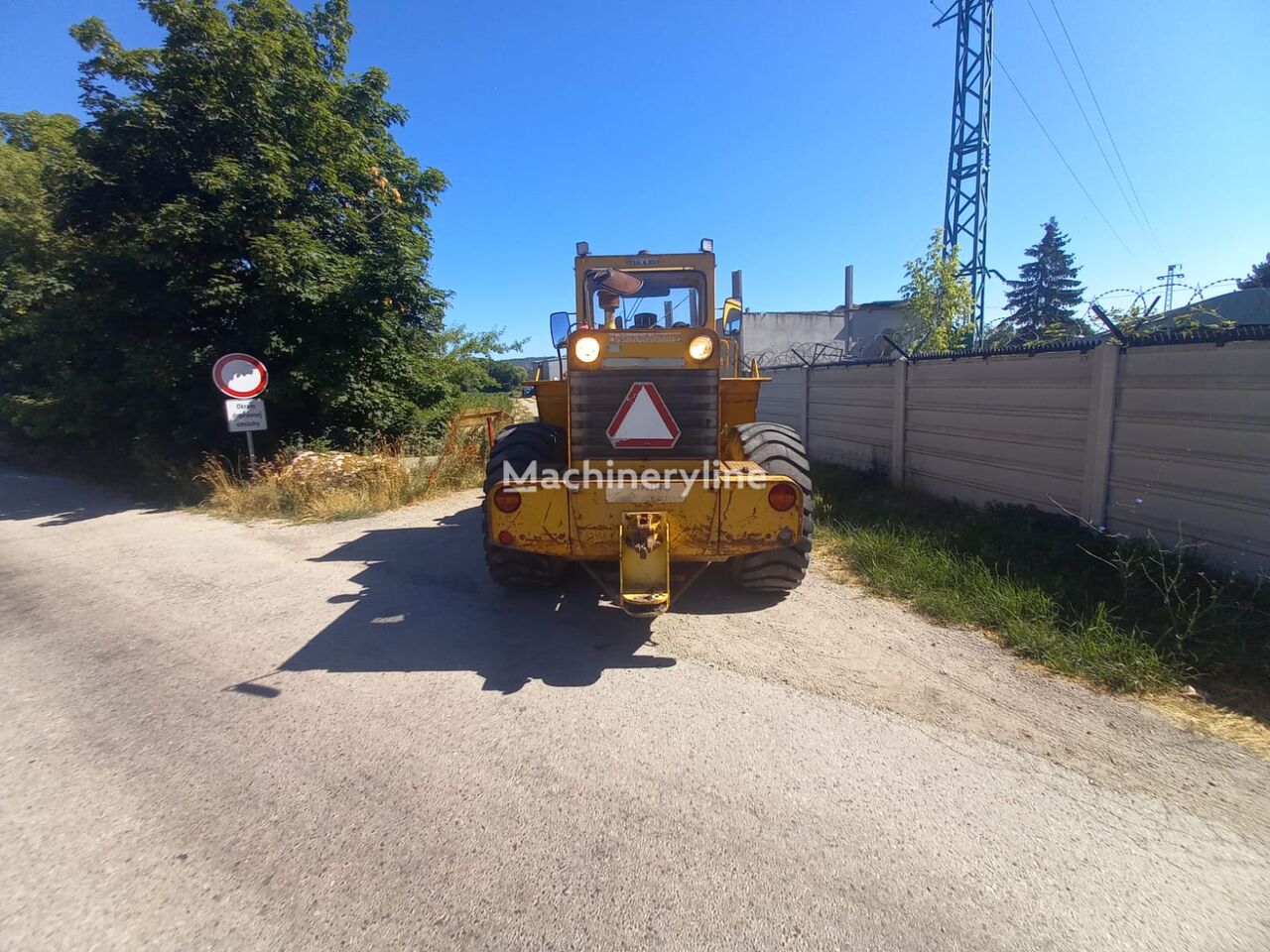Volvo BM, Import Auf Lager in der EU — Foto 6 z 12