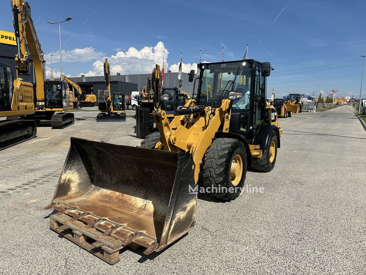 2020 Caterpillar 906M, 2.621 mth, Import Auf Lager in der EU — Foto 2 z 12