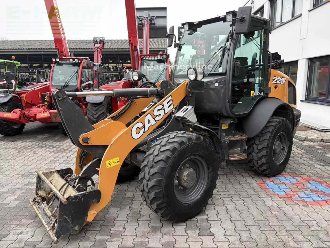 2017 Case 221F, 4.709 mth, Import Auf Lager in der EU — Foto 2 z 16