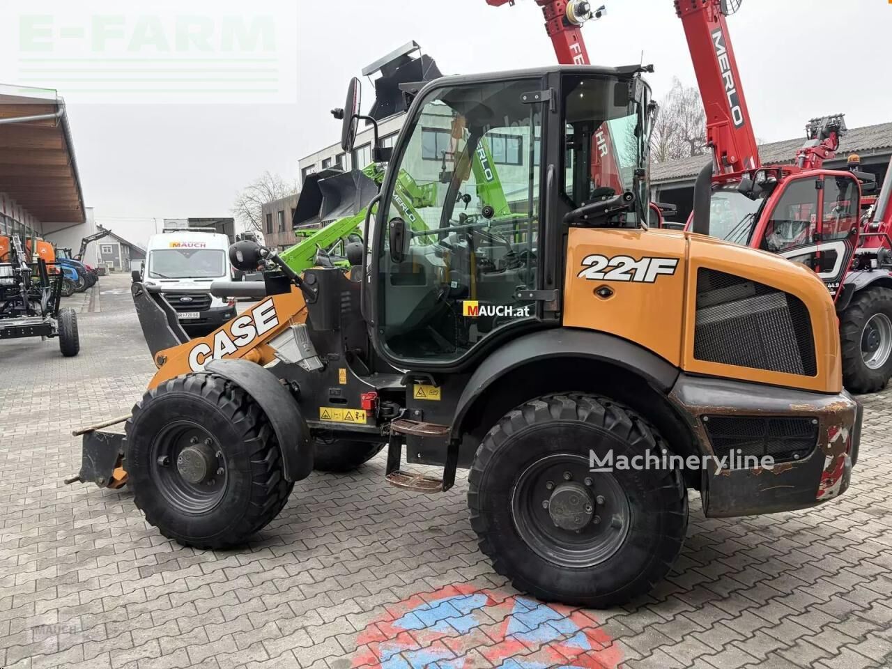 2017 Case 221F, 4.709 mth, Import Auf Lager in der EU — Foto 4 z 16