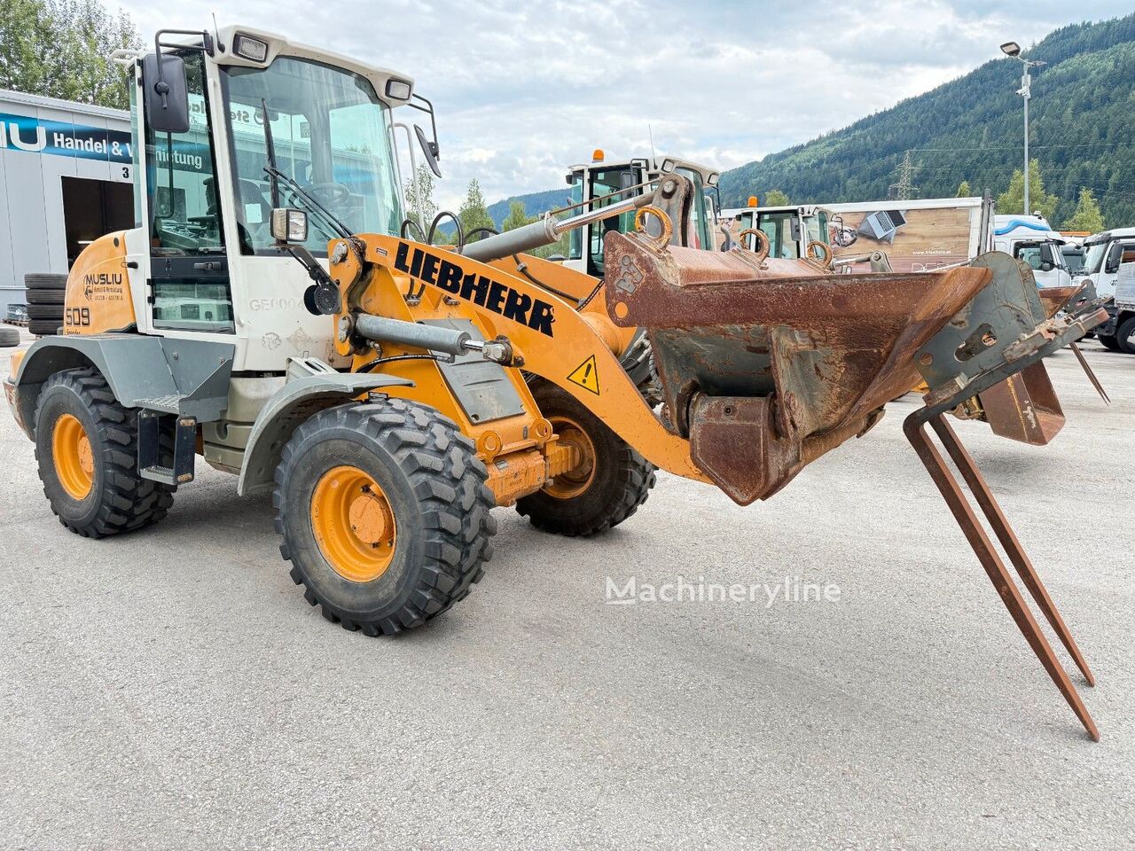 2013 Liebherr, 8.700 mth, Import Auf Lager in der EU — Foto 1 | AMECAR 2013 Liebherr, 8.700 mth, Import Auf Lager in der EU — Foto 1