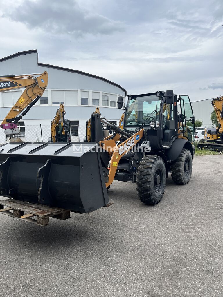 2023 Case 321F, 189 mth, Import Auf Lager in der EU — Foto 3 z 8
