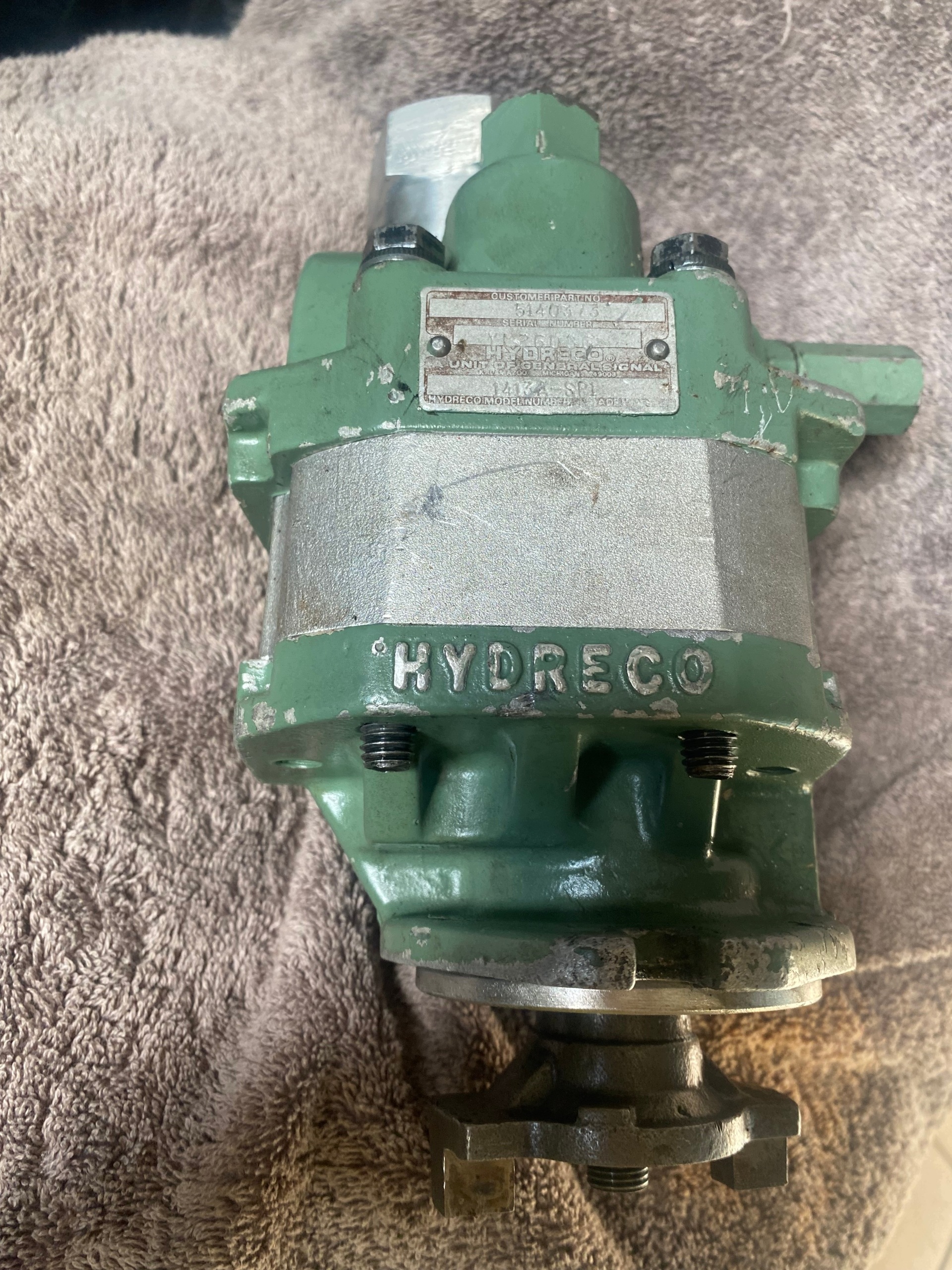 Hydro čerpadlo 1413A-F136/1413A-SP1 Detroit Diesel 05140373, OE 5140373, Auf Lager in der EU — Foto 1