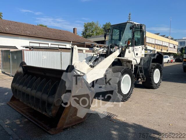 2011 Komatsu LOADER, 12.390 mth, Import Auf Lager in der EU — Foto 4 z 5