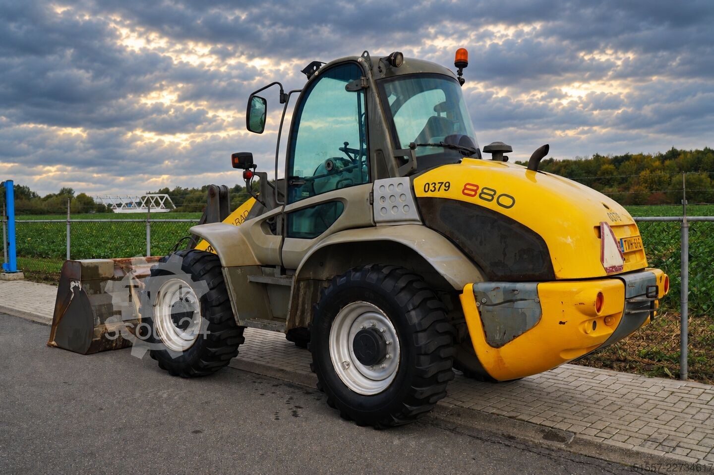 2012 Kramer 880 | 2012, 3.280 mth, Import Auf Lager in der EU — Foto 5 z 5
