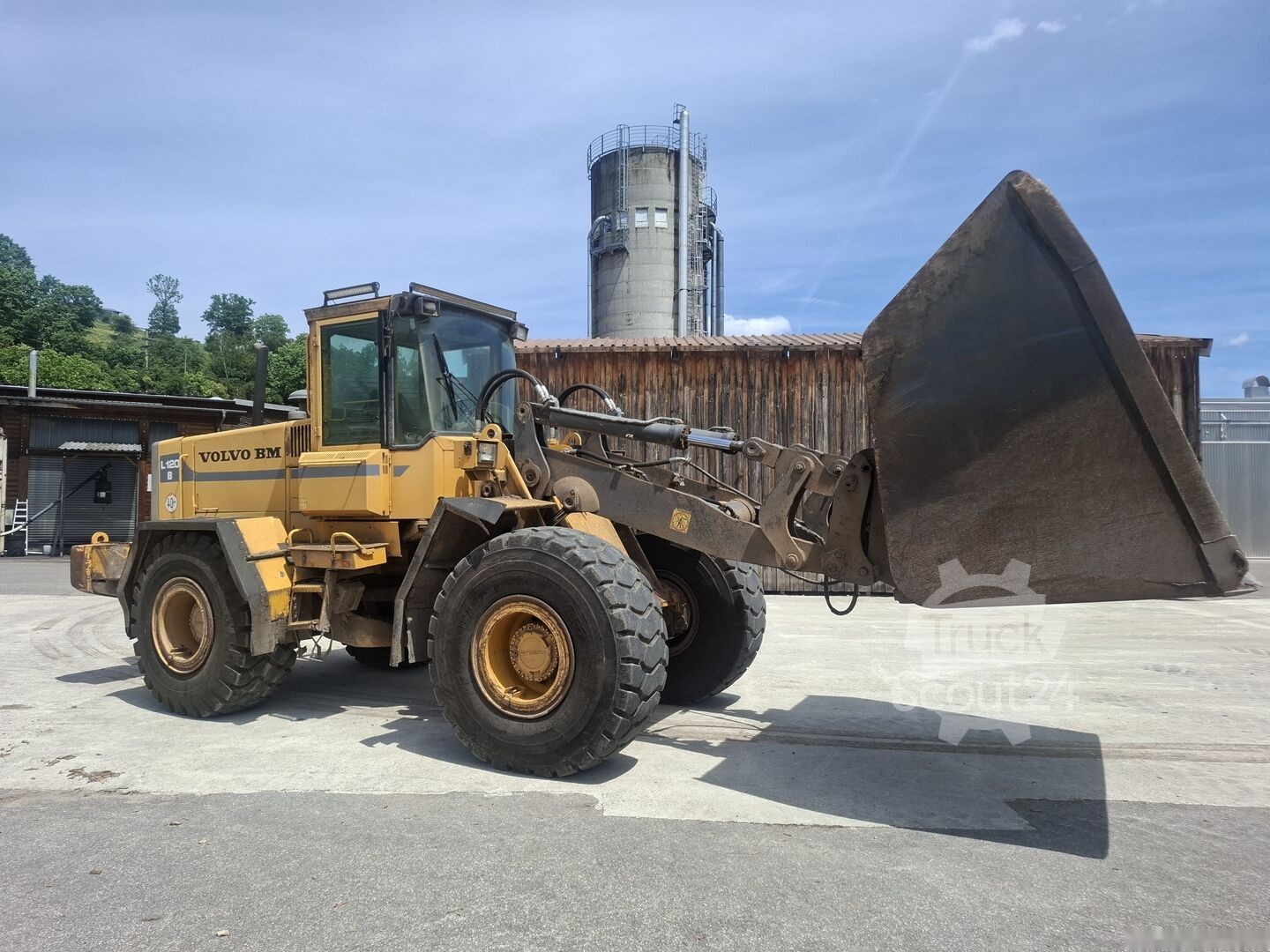 1994 Volvo L120B, 21.023 mth, Import Auf Lager in der EU — Foto 1