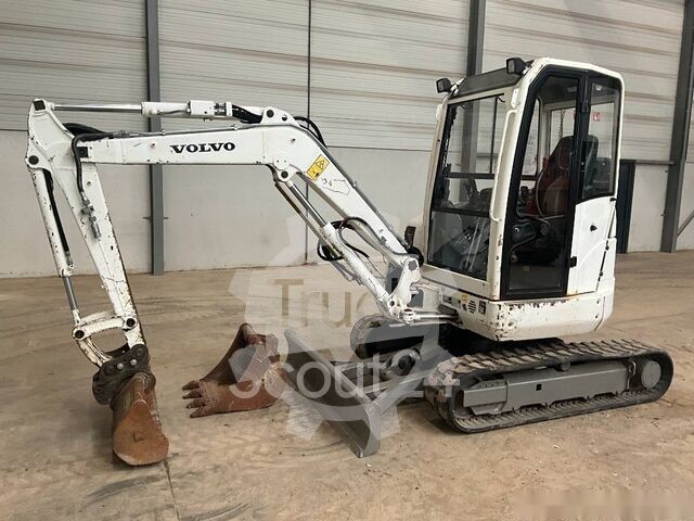 2015 Volvo ECR 38, 2.910 mth, Import Auf Lager in der EU — Foto 1