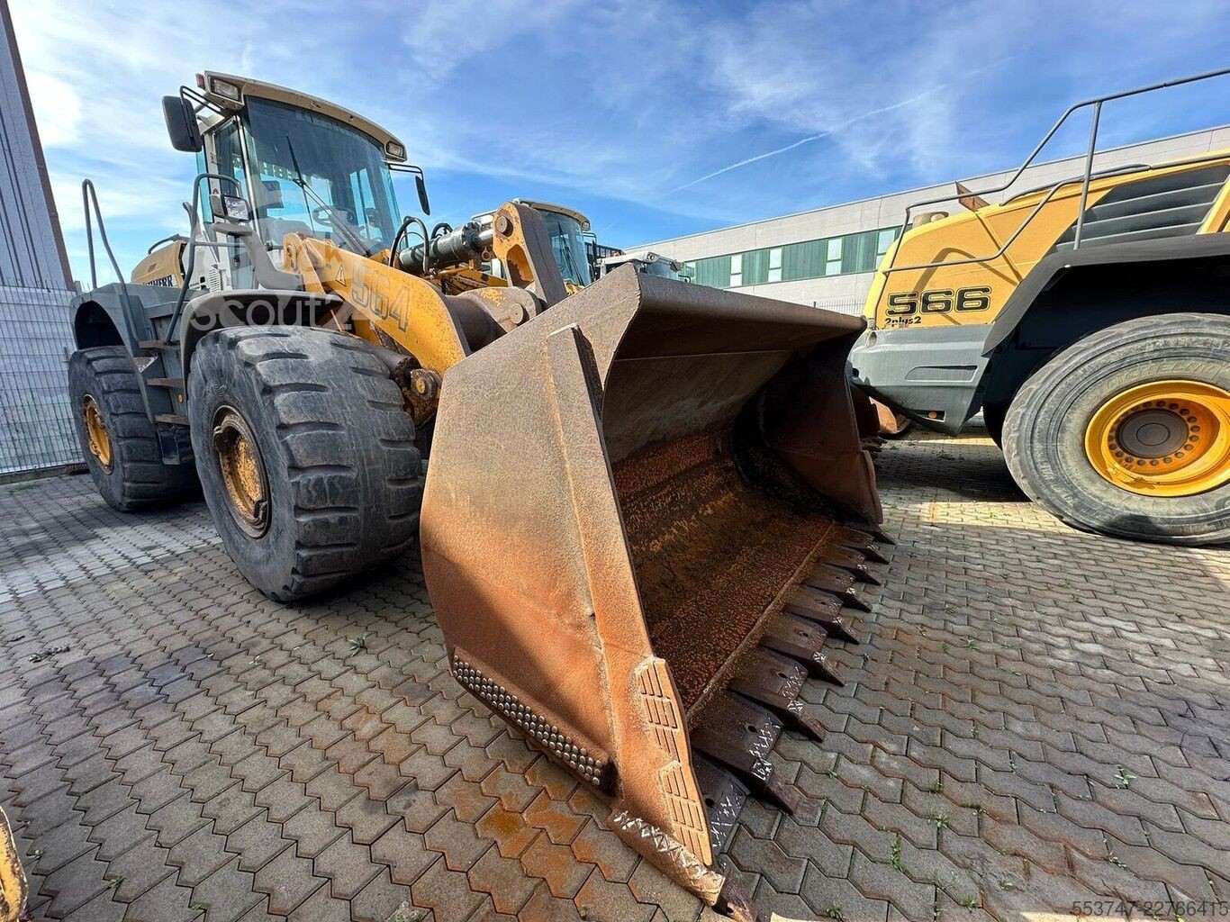 2002 Liebherr L 564, 28.300 mth, Import Auf Lager in der EU — Foto 2 z 5
