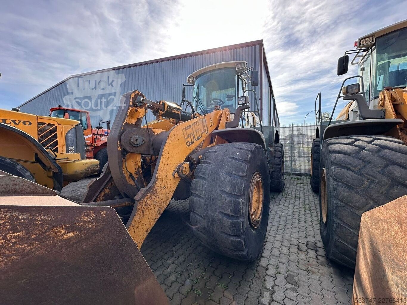 2002 Liebherr L 564, 28.300 mth, Import Auf Lager in der EU — Foto 4 z 5