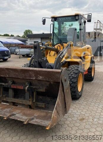 2018 Volvo L 30 G, 3.910 mth, Import Auf Lager in der EU — Foto 1
