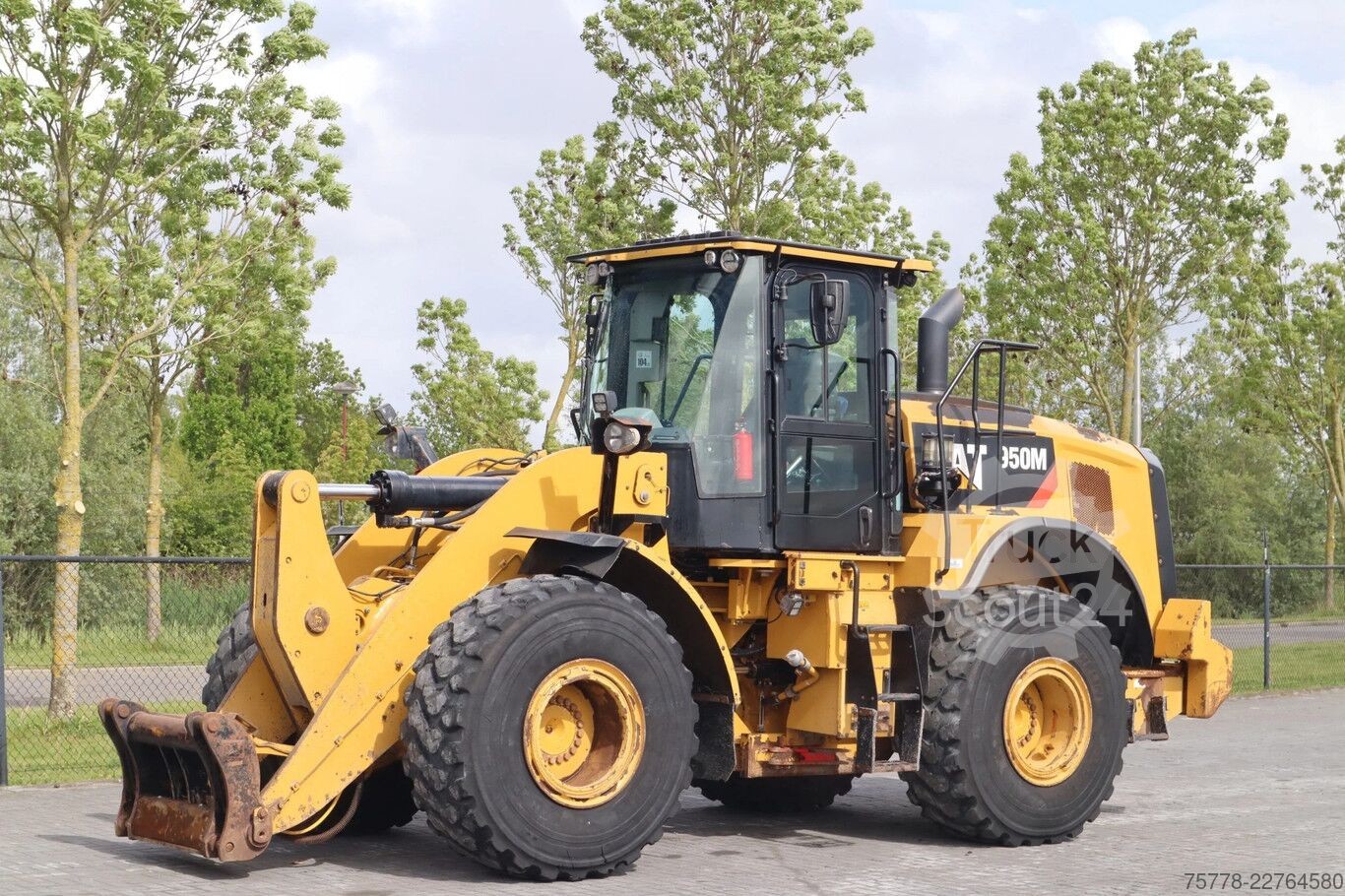 2017 Caterpillar NAKLADAČ, 14.623 mth, Import Auf Lager in der EU — Foto 2 z 5
