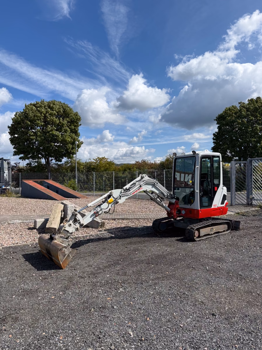 2021 Takeuchi TB225, 1.600 mth, Import Auf Lager in der EU — Foto 1 | AMECAR 2021 Takeuchi TB225, 1.600 mth, Import Auf Lager in der EU — Foto 1