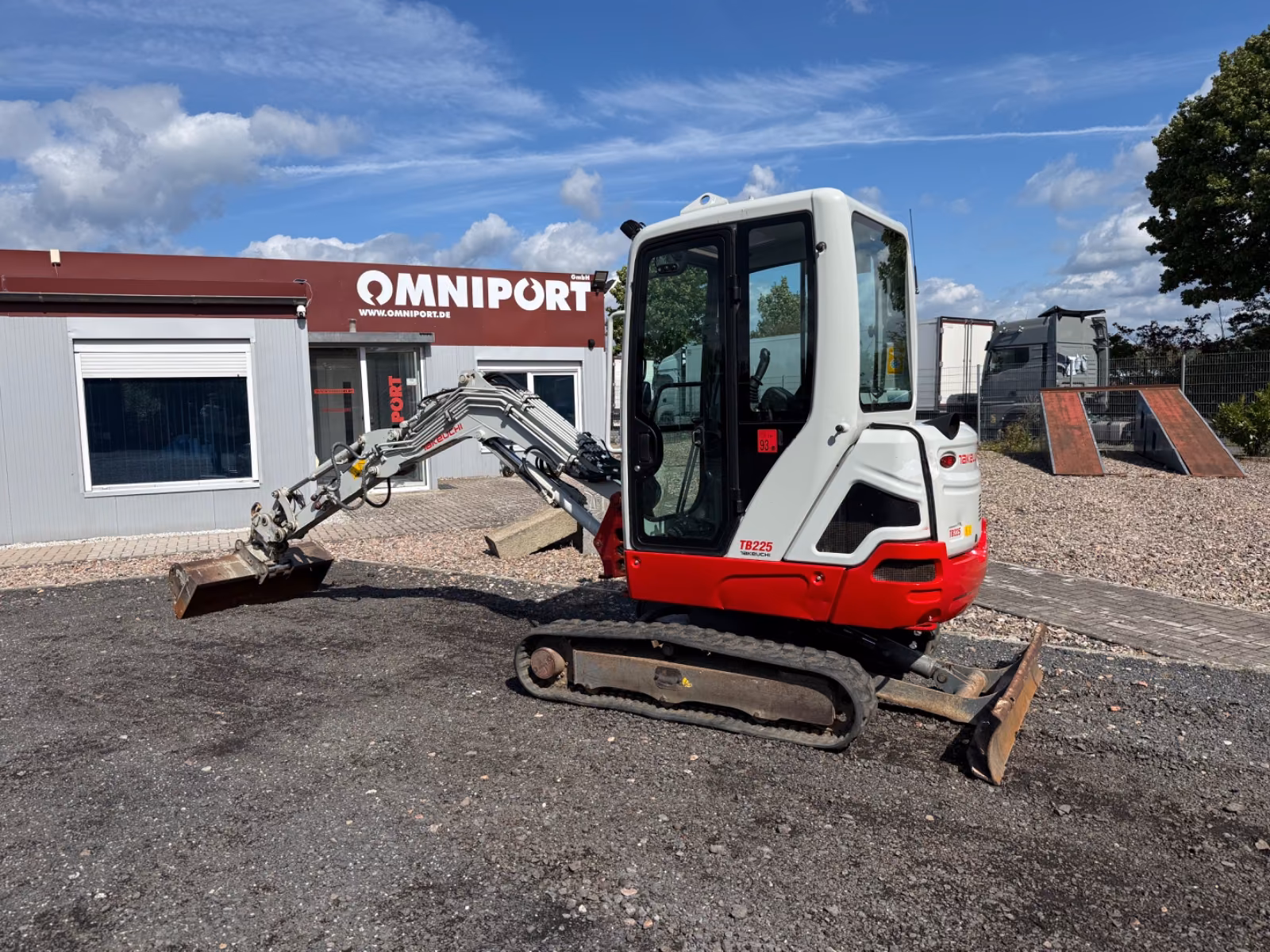 2021 Takeuchi TB225, 1.600 mth, Import Auf Lager in der EU — Foto 3 z 12