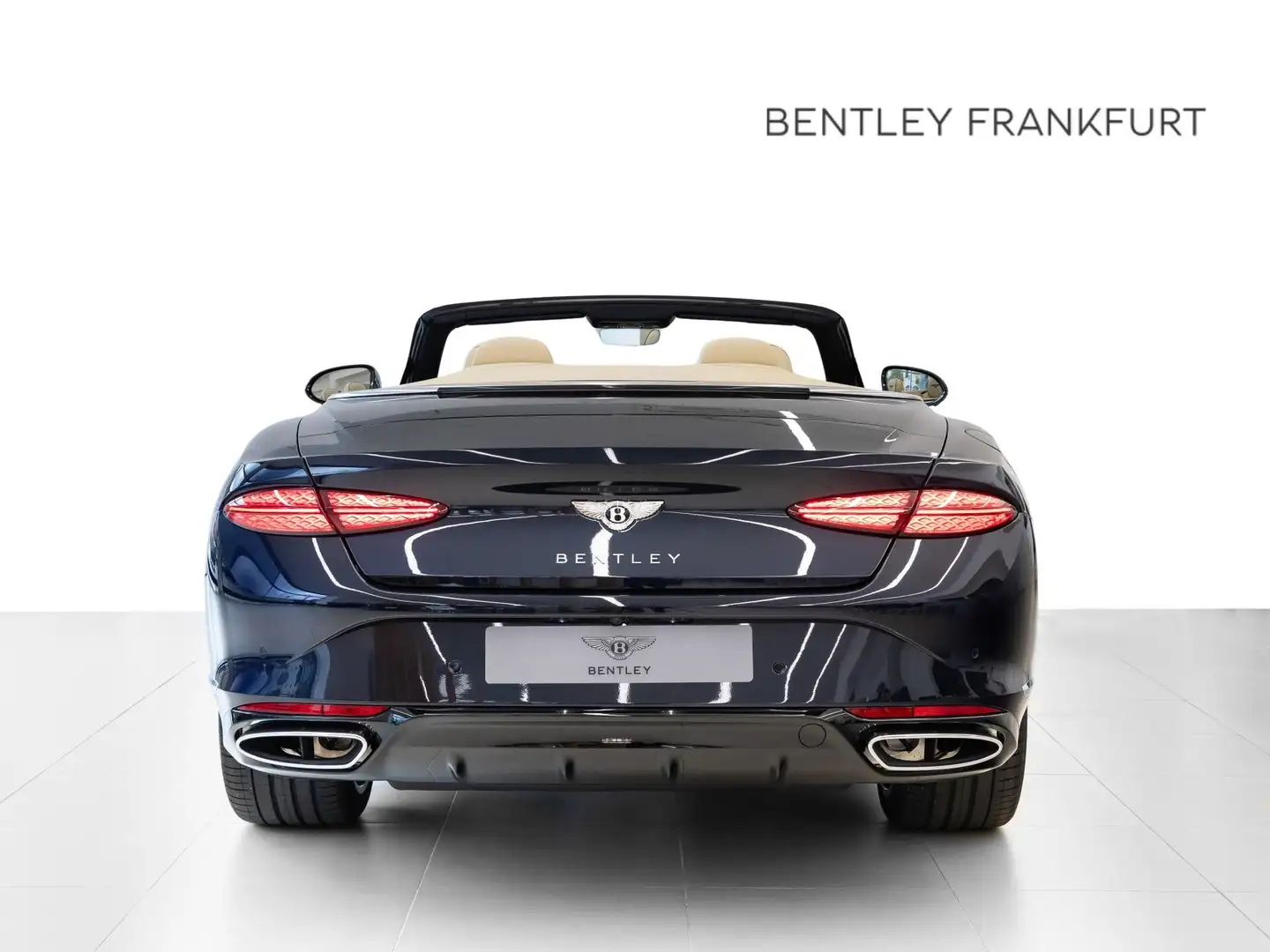2026 Bentley Continental, 900 km, Deutschland — Foto 4 z 12