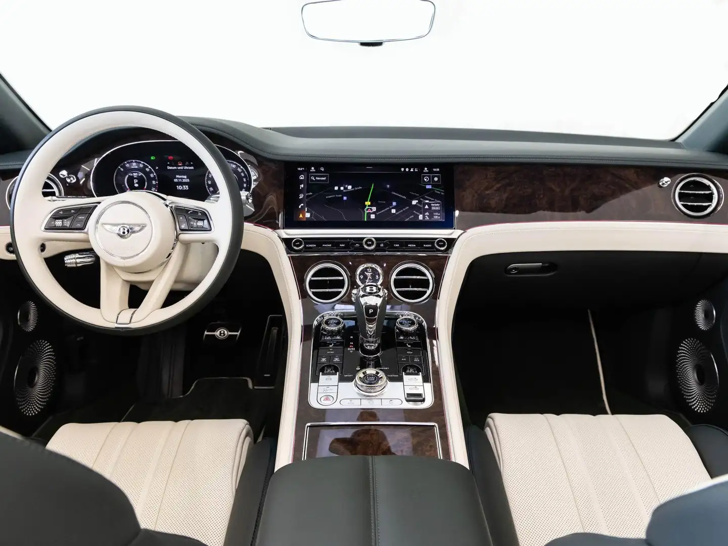 2026 Bentley Continental, 900 km, Deutschland — Foto 8 z 12
